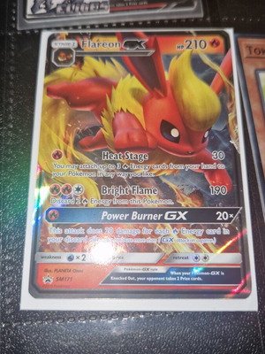 Flareon GX Pokemon card like new