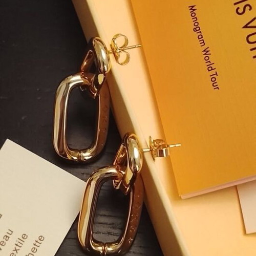 Louis Vuitton Smooth Epi Earrings gold tone, new