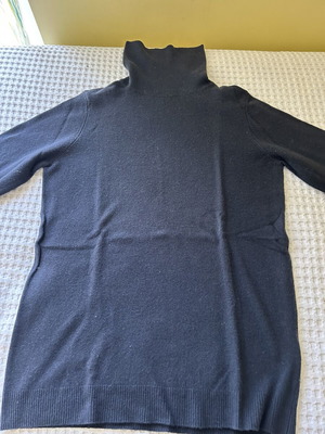 Benetton wool women's turtleneck sweater, size L 47x64
