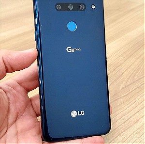 LG G8 triple camera