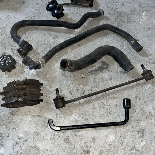 Car parts used for Citroen and Peugeot