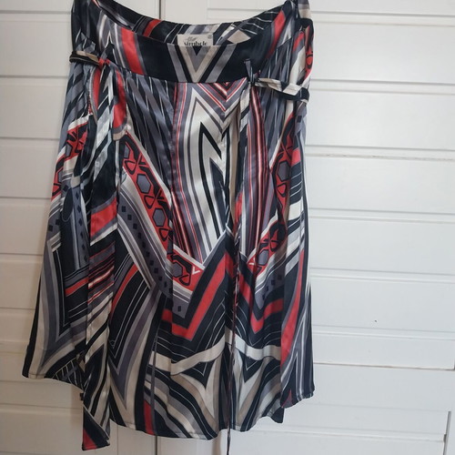 Miss Simbolo midi skirt alpha line like new, size 46, black and red