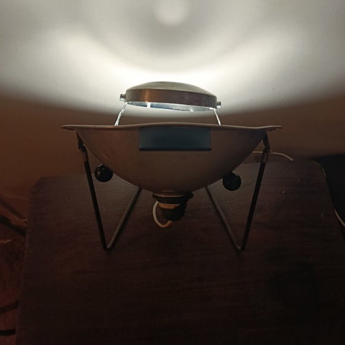 Handmade table lamp with adjustable aluminum spotlight