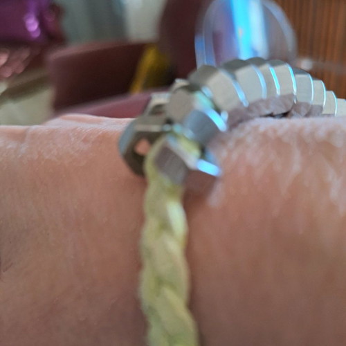 Love God Fashion bracelet leather with chunky chain light yellow