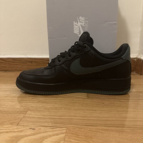 Nike Air Force 1 men's sneakers black size 42.5