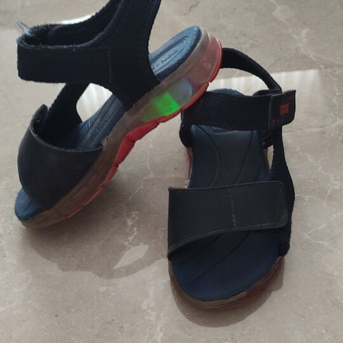 Sandals with working lights used, size 27, blue and red