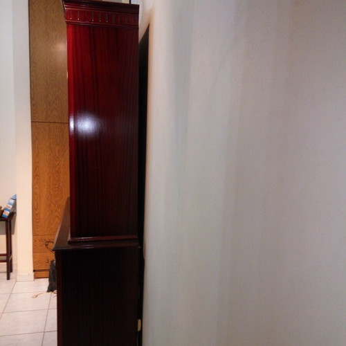 Showcase scrinio used