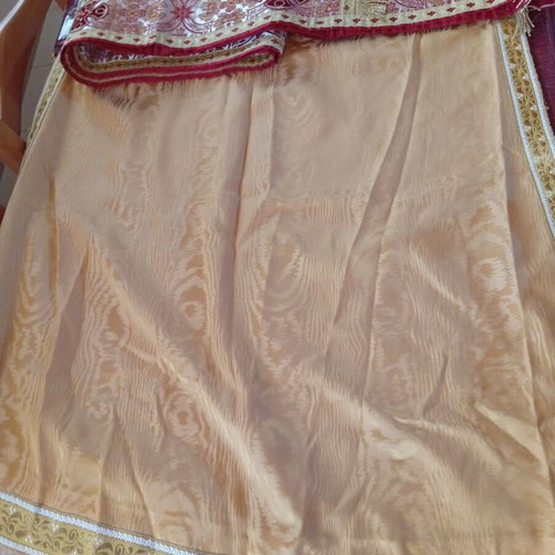 Deacon Vestment like new, medium height