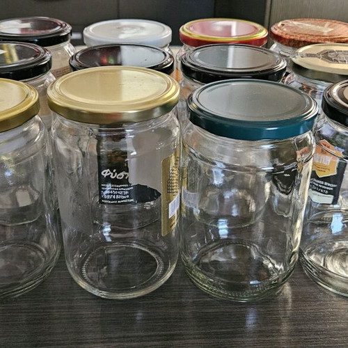 Honey jars like new, pack of 12, 1 kilogram capacity