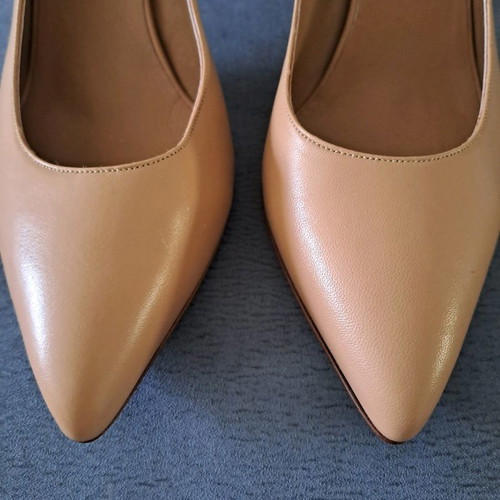 Tsitsivas beige pumps like new, size 41