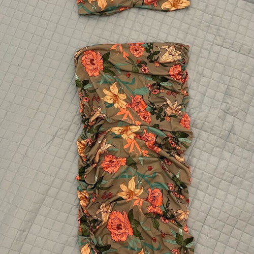 Summer floral set like new, multicolored