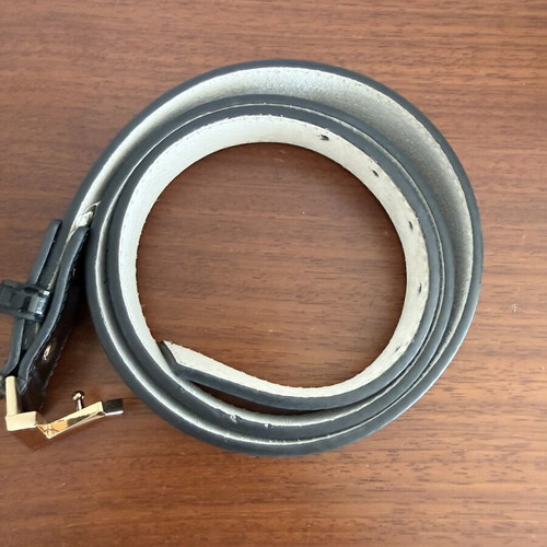 Valentino woman belt with gold details 120cm like new