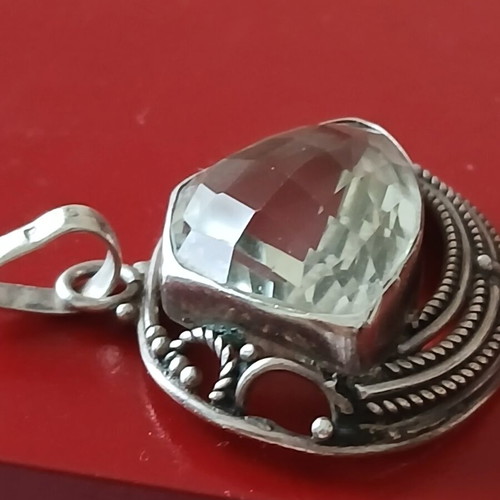 Silver pendant 925 with white natural crystal like new