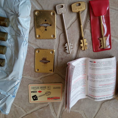 CISA security lock used for armored door with 4 keys