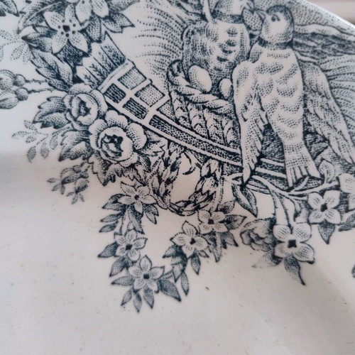 Antique Saint-Amand Faience Plate Colombier Used