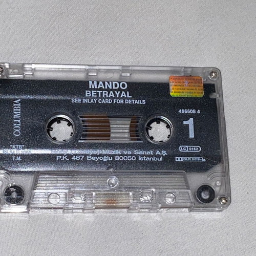 Mando Betrayal cassette tape like new, laiko
