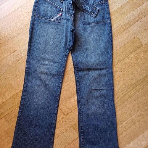 Jeans low-rise used, bootcut fit, size EUR42