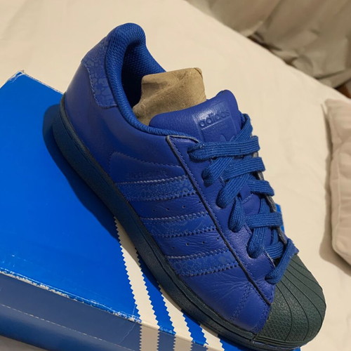 Adidas Women's Superstar EU36 Blue like new with reflective details