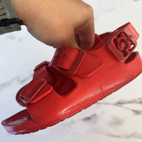 Birkenstock red children's sandals size 26 used unisex