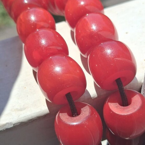 Bakelite masticha worry beads with grain pattern