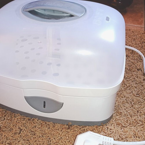 Chicco sterilizer like new