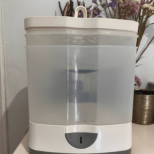 Chicco Bottle Sterilizer like new