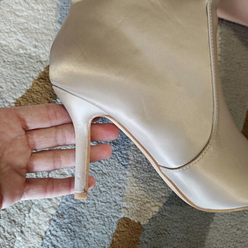 Satin boots new, cream color, size 39