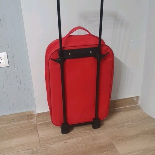 Best red suitcase used