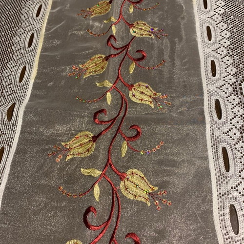 Decorative table square like new