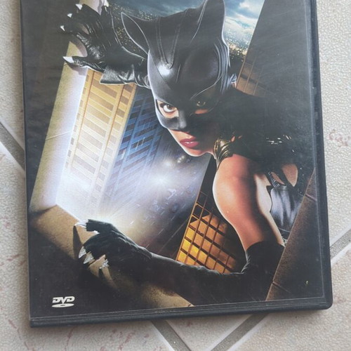 Catwoman DVD like new with English subtitles