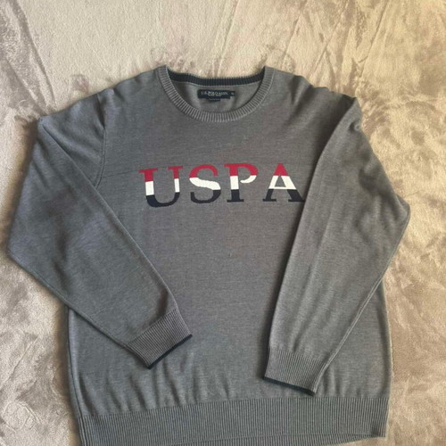 U.S. Polo Assn. men's knitted sweater gray with USPA embroidery XL like new