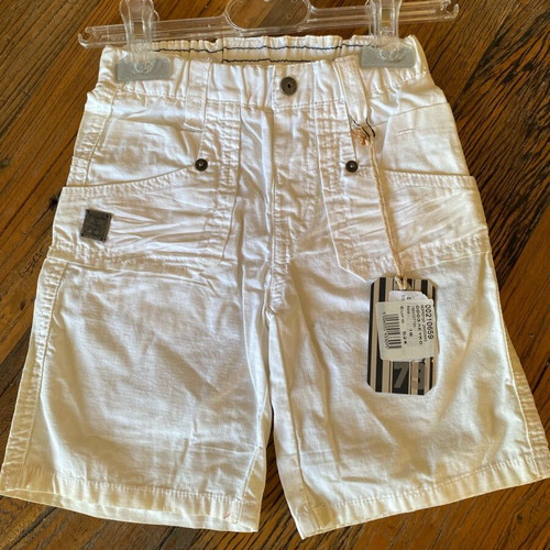 White bermuda shorts new with light stain, kids