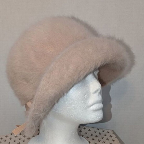 Kangol hat like new, beige, size M