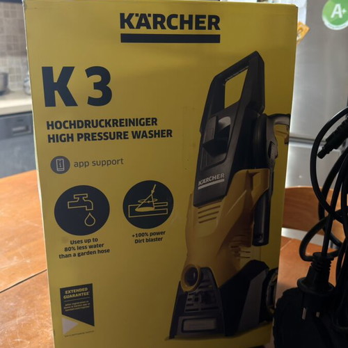 Karcher K3 Pressure Washer 1600W, 120 bar