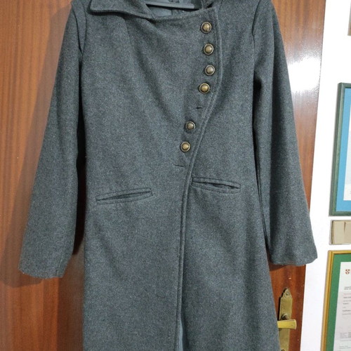 Long gray coat size medium new