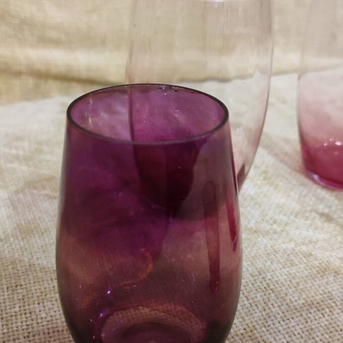 Purple glasses in various sizes, 1960s vintage, like new, set of 5