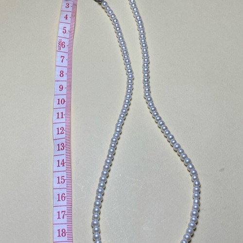 Beaded necklace like new
