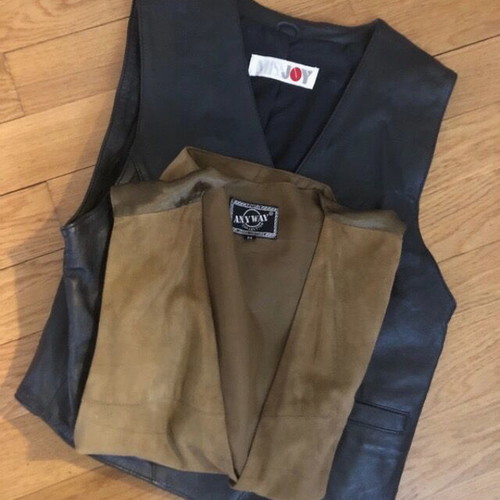 Leather vests unisex vintage, like new, brown size M and black 38, pack of 2