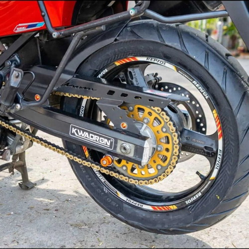 Suzuki DL 650 V-Strom motorcycle 2010