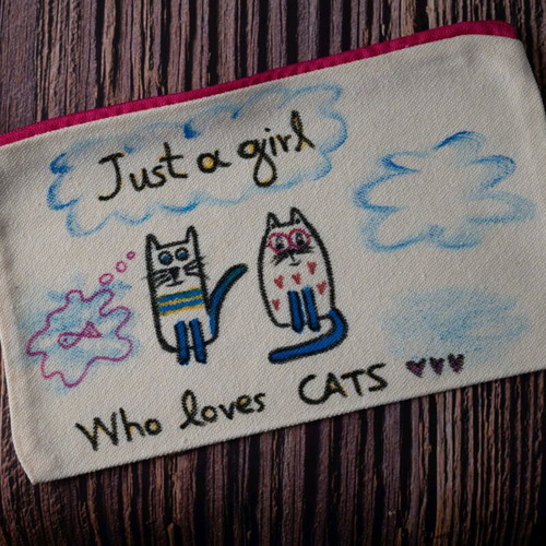 Hand-painted toiletry bags pack of 12 like new