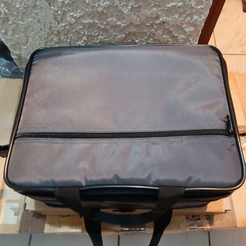 Olivetti Echos P100 Model 800 vintage laptop with bag, power supply & Microsoft mouse used