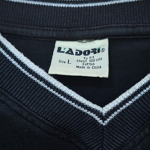 L'adori V T-shirt size L black like new