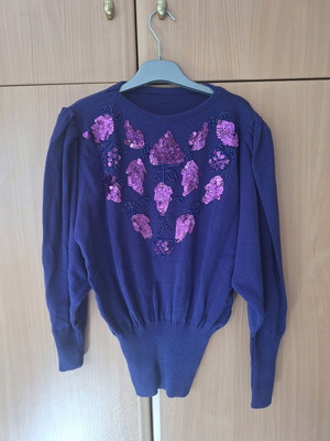 Handmade vintage blouse with beads used, size M, purple