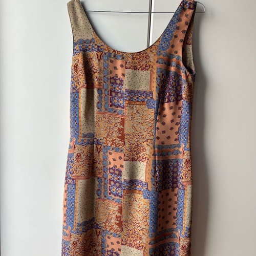 Dress like new, size L, multicolored