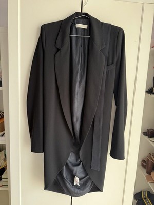 Lumina black jacket with belt like new