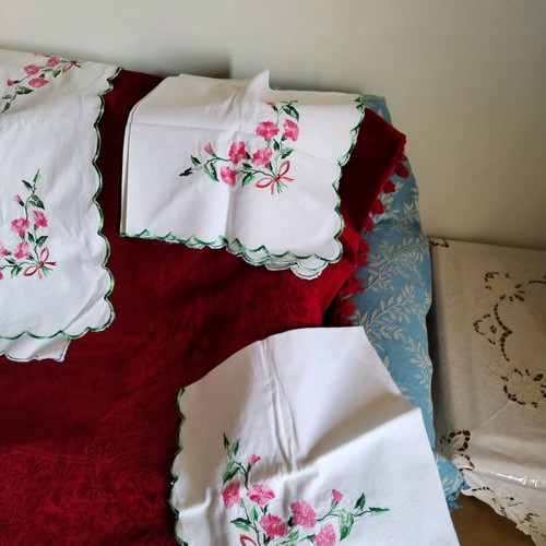 Handmade embroidery new, beautiful needlework