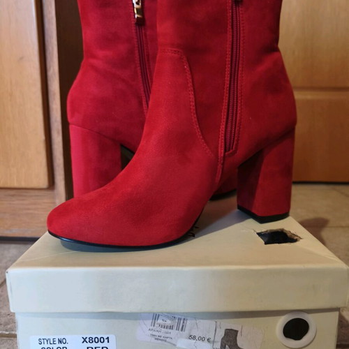 Diamantique red suede ankle boots like new, size 39