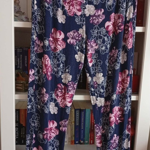 Esmara lingerie pyjama set with fuchsia top and floral pants