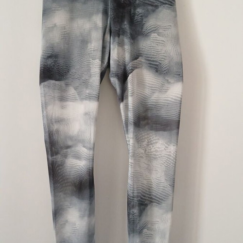 Nike women's leggings like new, gray, size XS