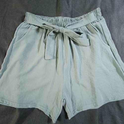 Women's summer shorts like new, loose fit, mint green